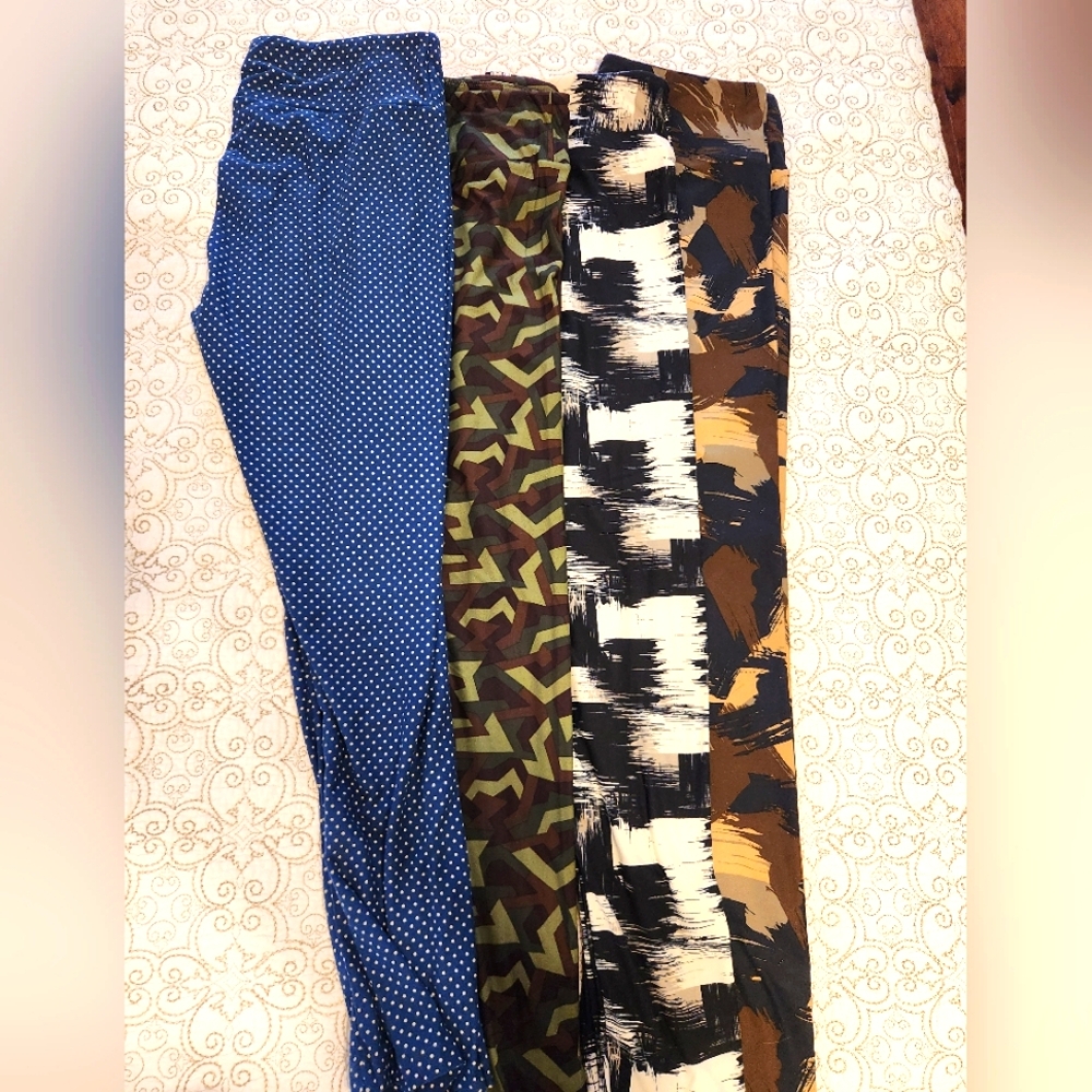 LuLaRoe Leggings Tall & Curvey. Bundle